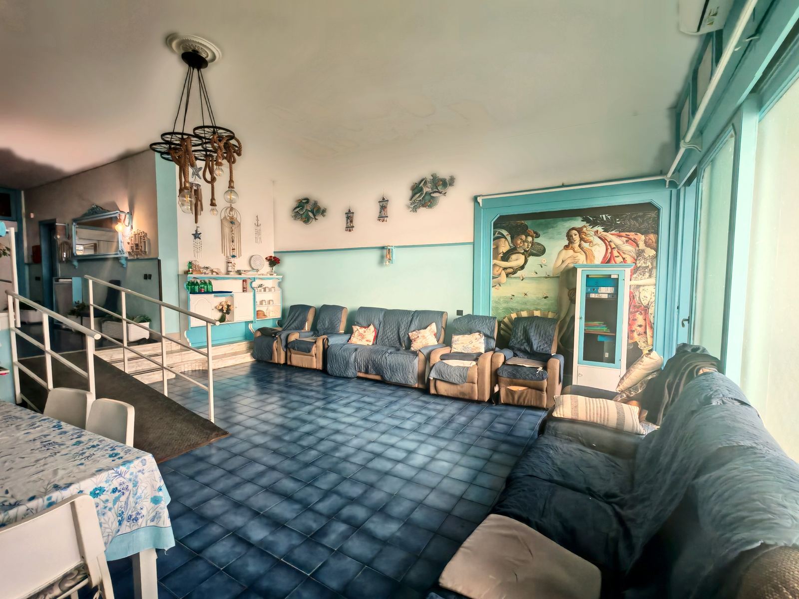 La sala comune di Villa Romana a Marina di Ardea